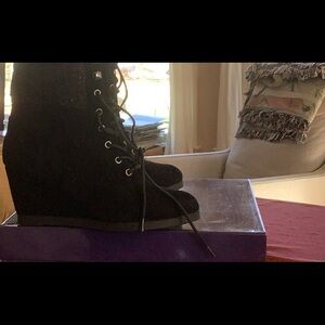 Madden Girl wedged bootie